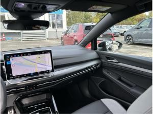 Volkswagen Golf GTE 1.5 l eHybrid OPF / ACC