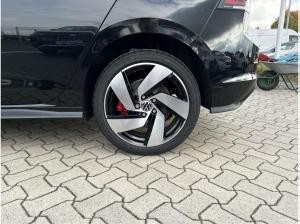 Volkswagen Golf GTE 1.5 l eHybrid OPF / ACC