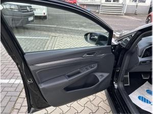 Volkswagen Golf GTE 1.5 l eHybrid OPF / ACC