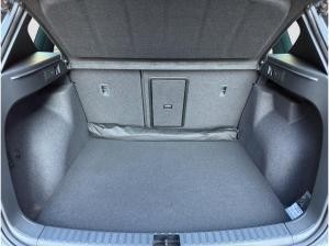 Cupra Ateca 2.0 TSI 230V AHK beats Pano LenkHzg Assist