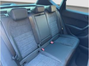 Cupra Ateca 2.0 TSI 230V AHK beats Pano LenkHzg Assist