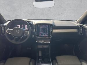 Volvo XC40 Plus Black Edition 2WD Pano 360° Mild-Hybrid Benziner