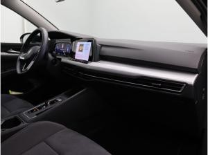Volkswagen Golf Life VIII 2.0 TDI DSG / Navi, App, LED, ACC