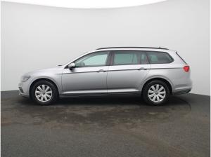 Volkswagen Passat Variant 2.0 TDI DSG / Navi, LED, RFK, ACC