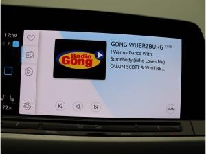 Volkswagen Golf Life VIII 2.0 TDI DSG / Navi, App, LED, ACC