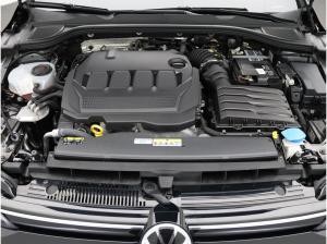 Volkswagen Golf Life VIII 2.0 TDI DSG / Navi, App, LED, ACC