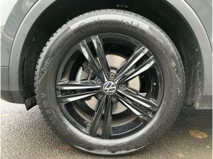 Volkswagen Tiguan Urban Sport 1.5 TSI DSG / Navi, App, LED