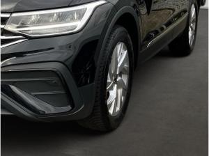 Volkswagen Tiguan Allspace Life 2.0 TDI DSG +18 Zoll+GJR+Navi+SHZ+AHK+ACC+7 Sitze+Kamera+LED+Digital Cockpit