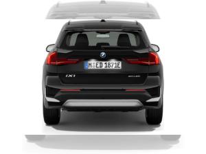 BMW iX1 eDrive20 LED NAVI DAB