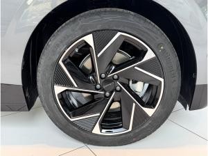 LYNK & Co 02 More // Sofort Verfügbar! // Frei Konfigurierbar!