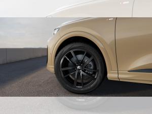 Audi Q5 Sportback S-Line Exterieur + Interieur, PanoDach, AHK, Tech Pro, el. Sitze vorn