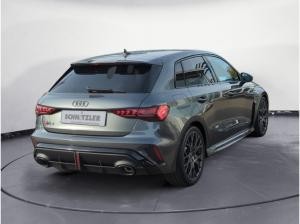 Audi RS3 Sportback quattro PANO/SONOS/HUD/RFK SOFORT VERFÜGBAR