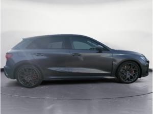 Audi RS3 Sportback quattro PANO/SONOS/HUD/RFK SOFORT VERFÜGBAR