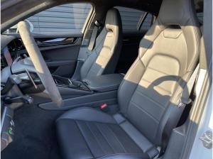 Porsche Panamera 4  · 353 PS · carraraweißmetallic · sofort verfügbar