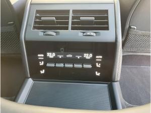 Porsche Panamera 4  · 353 PS · carraraweißmetallic · sofort verfügbar