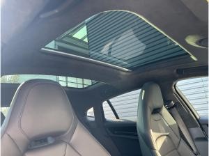 Porsche Panamera 4  · 353 PS · carraraweißmetallic · sofort verfügbar