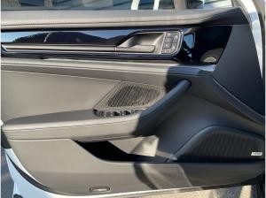 Porsche Panamera 4  · 353 PS · carraraweißmetallic · sofort verfügbar