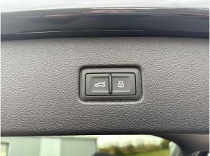Audi Q7 SUV S line business TFSI e qu tiptr. Laser 22