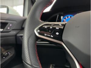 Volkswagen Golf VIII 2.0 TSI GTI DSG+RFK+NAVI+ACC+LED+DAB