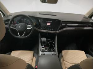 Volkswagen Touareg ELEGANCE 3.0TDI NP.99T ACC.5J-G.AHK.STHZG.KAMERA.NAVI.LUFT.HD-MATRIX