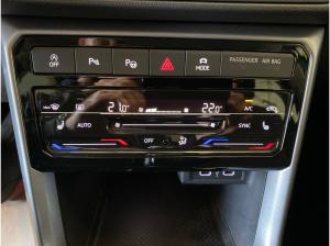 Volkswagen T-Cross 1.0 TSI Active*ACC*LED*PDC*RFK*Navi