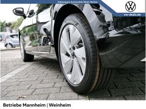 Volkswagen Golf Life 1.5 eTSI OPF DSG AHK Harman-Kardon uvm