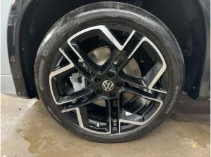 Volkswagen Tayron R-LINE BLACK 2.0 TDI DSG 4M AHK HuD DCC