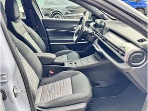 Jeep Avenger 1.2 MHEV 4XE Overland