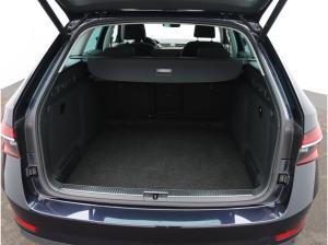 Skoda Superb Combi Style 2.0TDI 4x4/ Pano, Matrix, RFK