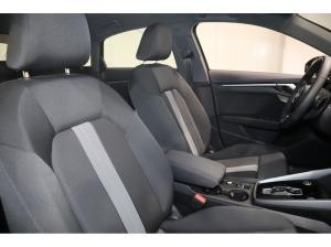 Audi A3 Limo 35 TFSI advanced LED*AHK*R-Kamera *