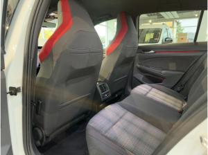 Volkswagen Golf VIII 2.0 TSI GTI+DSG+PARKASSIST+NAV+ACC+LED
