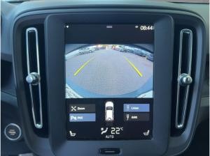 Volvo XC40 D3 2WD Momentum Core Apple CarPlay