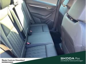 Skoda Karoq Sportline 4x4 TSI DSG AHK Infotainment-Paket Amundsen Frontscheibe heizbar