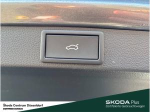 Skoda Octavia Combi RS TSI DSG 2.0 195 kW Panorama-Schiebedach elektrisch Anhängerkupplung Vorbereitung