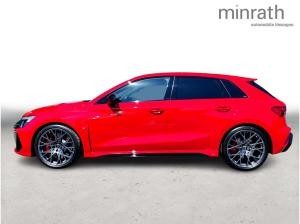 Audi RS3 PANO 280km/h SONOS MATRIX-LED DESIGN-P SPORTABGAS ADAPTIVES FAHRWERK