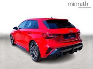 Audi RS3 PANO 280km/h SONOS MATRIX-LED DESIGN-P SPORTABGAS ADAPTIVES FAHRWERK