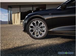 Audi A6 Avant e-hybrid quattro S tronic