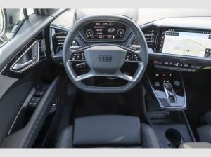 Audi Q4 e-tron 45 2xS line/Wärmepumpe/HuD/Pano/AHK/360°/ACC