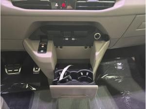 Volkswagen T7 Multivan Goal KÜ (AHK/Assistenz/Matrix) 2.0 l TSI 7-Gang-DSG