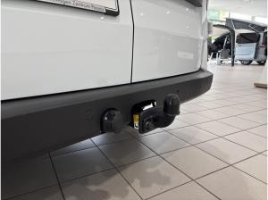 Volkswagen Transporter T7Kasten Plus (6Sitze/Heckflügel/AnhängerPaket) 2.0 l TDI 8-Gang-Automatikgetriebe KR