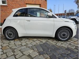 Fiat 500e CHRISTMAS EDITION - sofort verfügbar