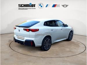 BMW X2 xDrive20d M Sport / NP=63.280,-/ AHK / Harman
