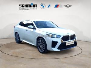 BMW X2 xDrive20d M Sport / NP=63.280,-/ AHK / Harman
