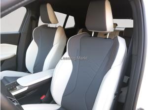 BMW X2 xDrive20d M Sport / NP=63.280,-/ AHK / Harman