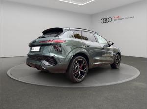 Audi Q3 SUV e-hybrid S line Matrix LED HuD Sonos Pano