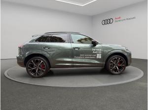 Audi Q3 SUV e-hybrid S line Matrix LED HuD Sonos Pano