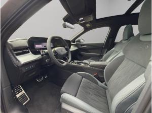Audi Q3 SUV e-hybrid S line Matrix LED HuD Sonos Pano