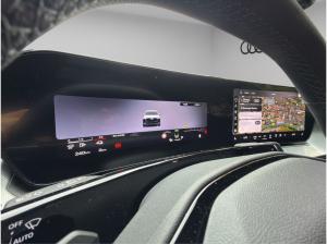 Audi Q3 SUV e-hybrid S line Matrix LED HuD Sonos Pano