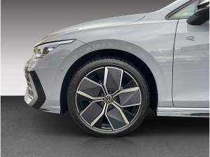 Volkswagen Golf 1.5 eTSI DSG R-Line Pano Black-Style Klima