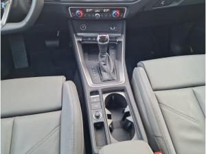 Audi Q3 35 TFSI S line NAVI+ MATRIX AHK 19  ACC